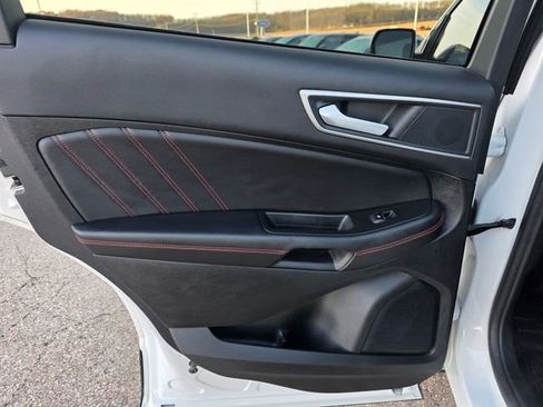 Used 2024 Ford Edge ST-Line image 36
