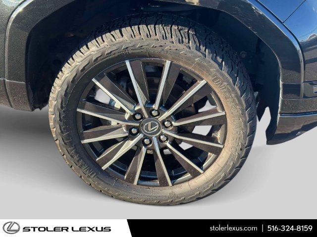 Used 2024 Lexus GX 550 w/ Accessory Package (2T) AWD/4WD image 7