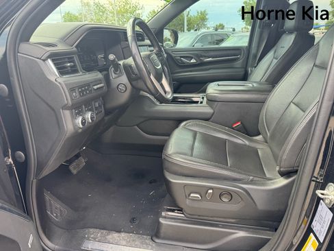 Used 2022 GMC Yukon XL Denali w/ Max Trailering Package AWD/4WD image 10
