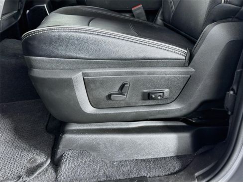 Used 2024 RAM 2500 Laramie w/ Safety Group AWD/4WD image 19
