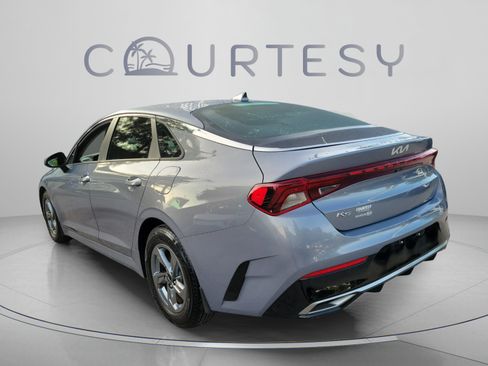Used 2022 Kia K5 LXS FWD image 2