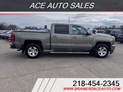 Used 2017 Chevrolet Silverado 1500 LT w/ All Star Edition image 6
