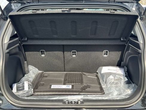 New 2026 Hyundai Venue SE FWD image 26