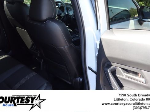 Used 2024 MAZDA CX-50 AWD 2.5 S w/ Preferred Package image 30