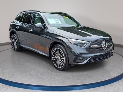 New 2026 Mercedes-Benz GLC 300 image 3