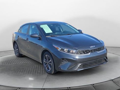 Used 2023 Kia Forte LXS image 7