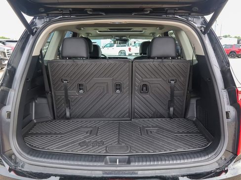 Used 2025 Kia Telluride S FWD image 5