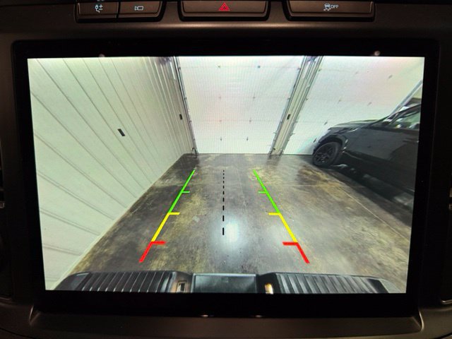 Used 2022 Ford F150 XLT w/ Equipment Group 302A High AWD/4WD image 40