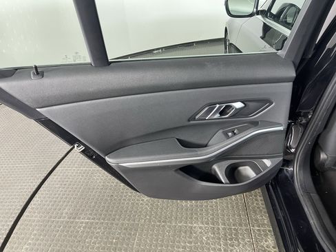 Used 2020 BMW 330i xDrive 330i xDrive w/ Driving Assistance Package image 14