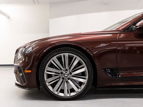 Used 2022 Bentley Continental GT Speed image 13