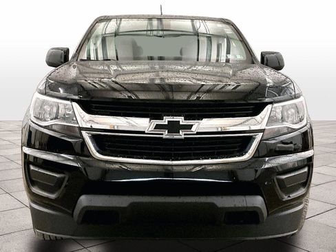 Used 2019 Chevrolet Colorado LT AWD/4WD image 3
