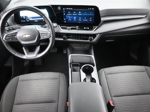Used 2025 Chevrolet Equinox LT AWD/4WD image 15