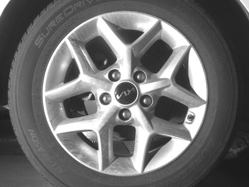 Used 2025 Kia Soul LX w/ LX Technology Package FWD image 15