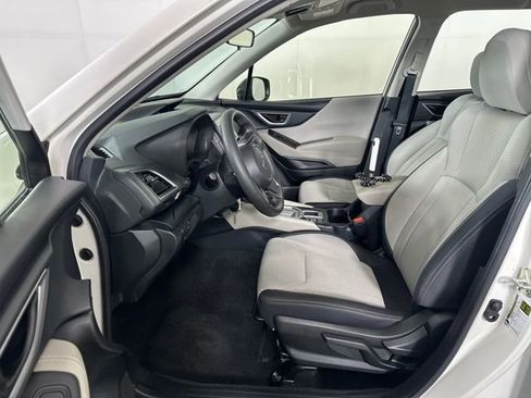 Used 2022 Subaru Forester image 11