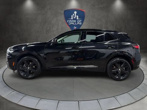 Used 2022 Buick Envision Essence w/ Technology Package I FWD image 2