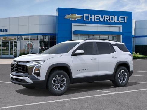 New 2026 Chevrolet Equinox ACTIV AWD/4WD image 2