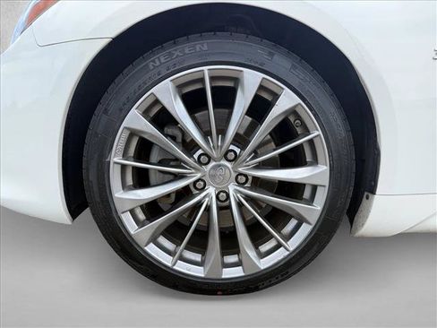 Used 2014 INFINITI Q60 Convertible w/ Premium Package RWD image 21