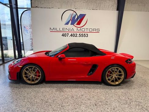 Used 2022 Porsche 718 Boxster Spyder RWD image 52