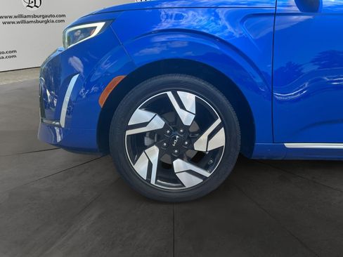 Used 2024 Kia Soul GT-Line w/ GT-Line Technology Package FWD image 14