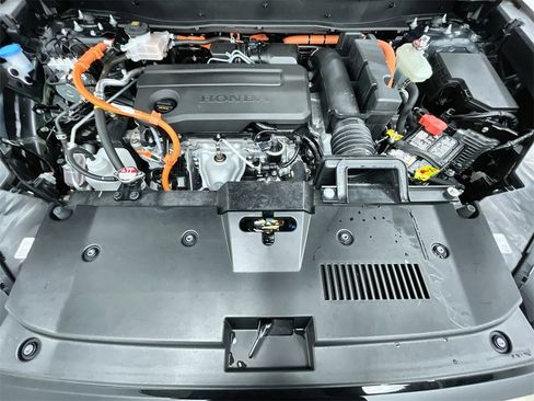 Used 2025 Honda CR-V Sport-L image 11