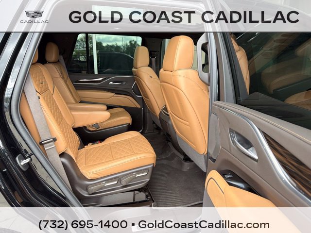 Certified 2024 Cadillac Escalade Sport w/ LPO, ONYX Package AWD/4WD image 9