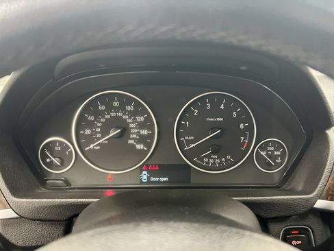 Used 2015 BMW 328i xDrive Sedan AWD/4WD image 12