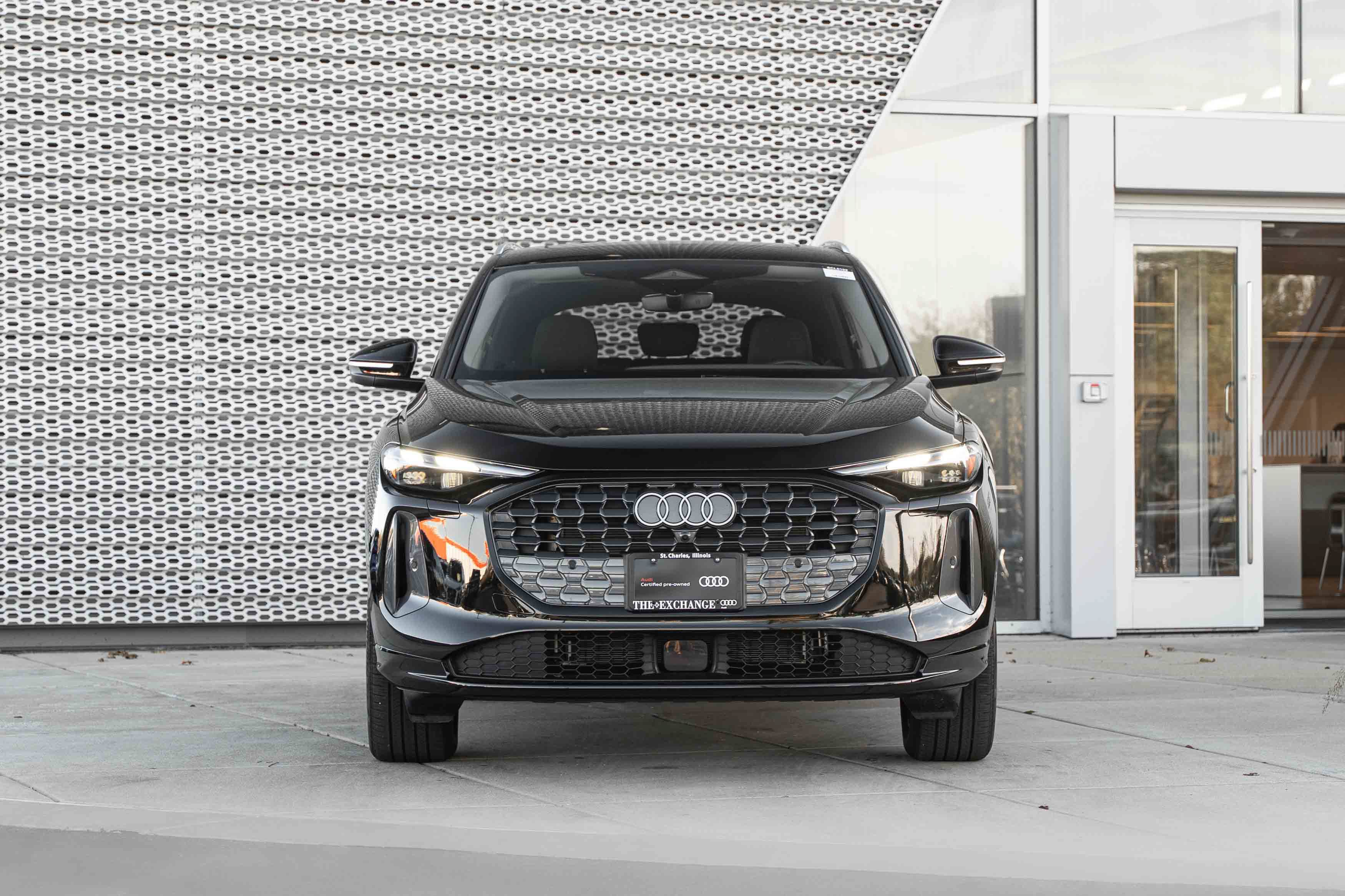 Certified 2025 Audi Q5 Premium AWD/4WD image 31