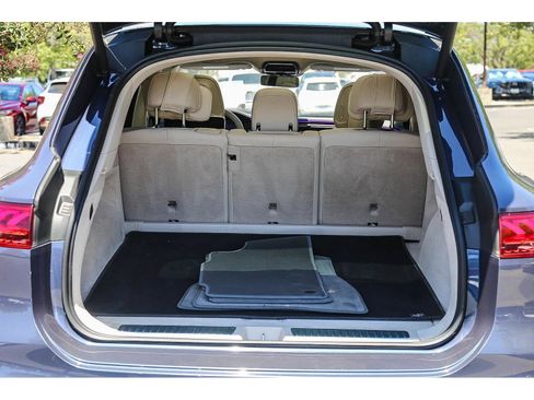 Certified 2023 Mercedes-Benz EQS 580 4MATIC SUV image 24