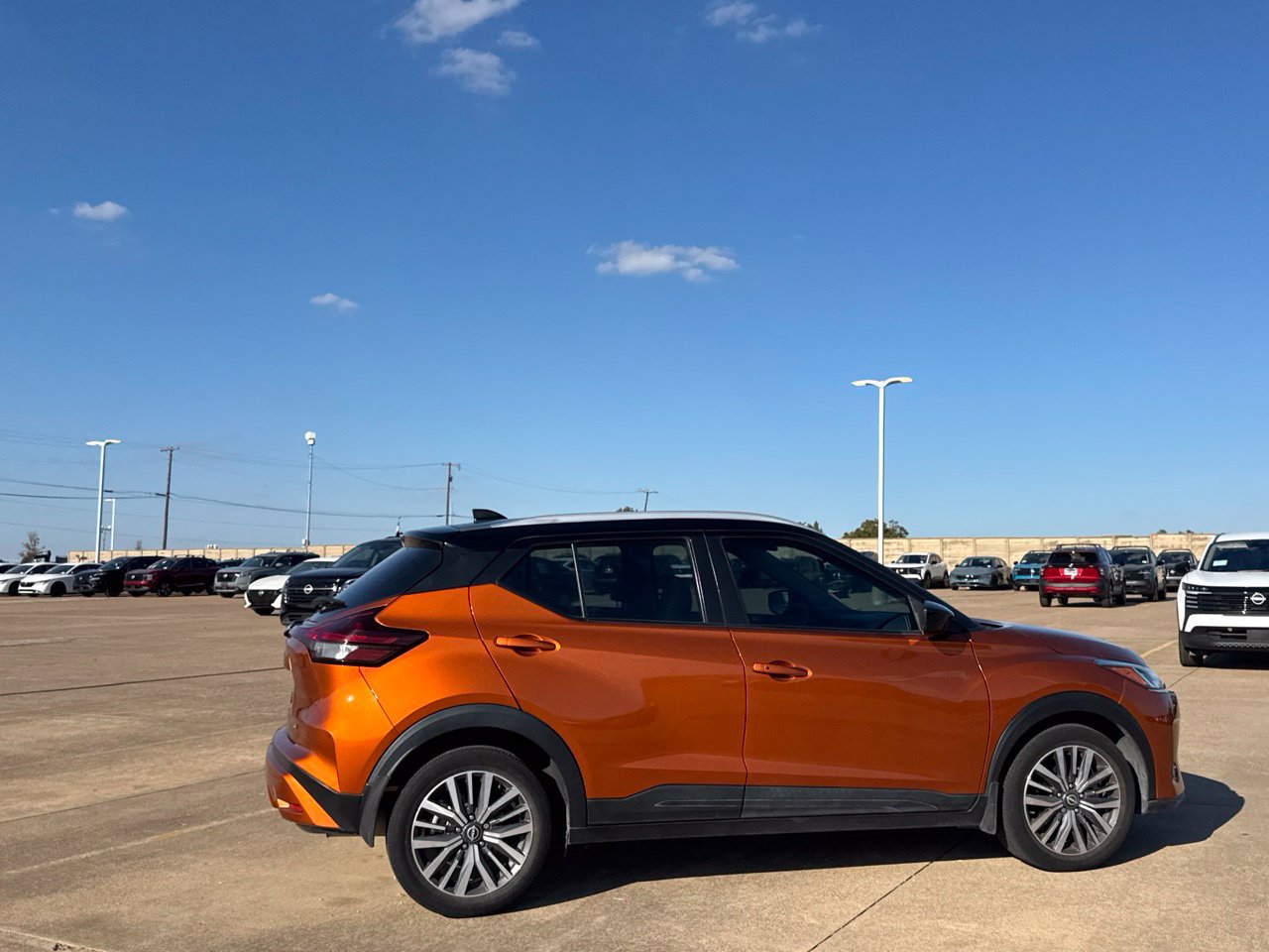 Used 2024 Nissan Kicks SV FWD image 33