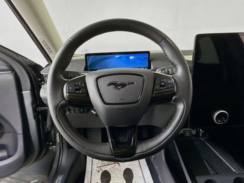 Used 2023 Ford Mustang Mach-E Premium image 11