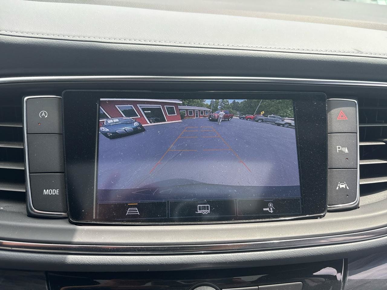 Used 2023 Buick Enclave Essence w/ Experience Buick Package FWD image 18