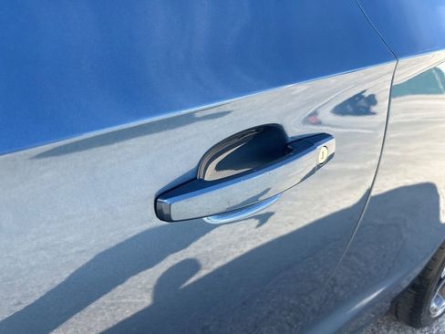 Used 2016 Buick Cascada Premium image 19