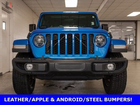 Used 2021 Jeep Gladiator Sport image 2