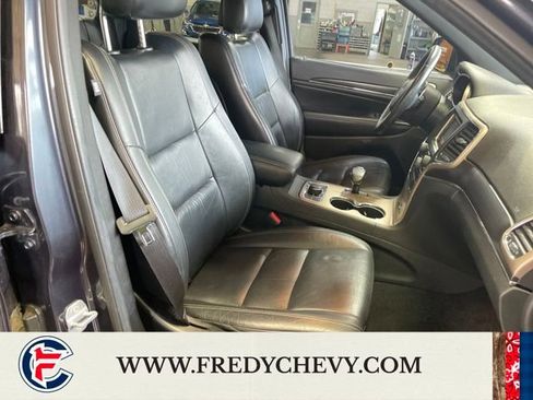 Used 2014 Jeep Grand Cherokee Limited image 36