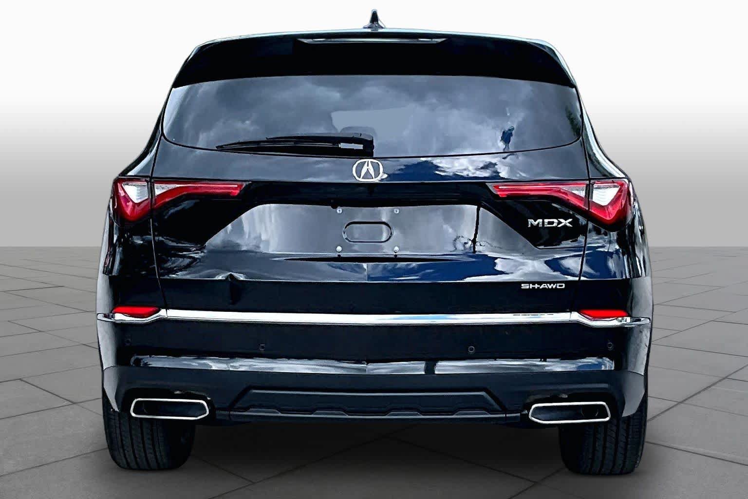 Used 2023 Acura MDX w/ Technology Package AWD/4WD image 5