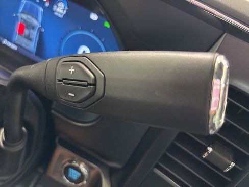 Used 2024 Ford F250 Lariat image 36