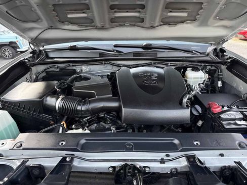 Used 2017 Toyota Tacoma TRD Pro image 27