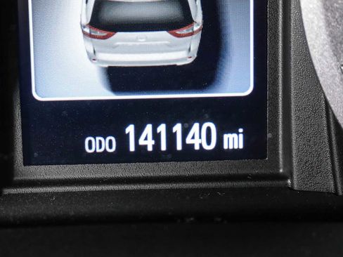 Used 2018 Toyota Sienna XLE w/ XLE Navigation Package FWD image 8