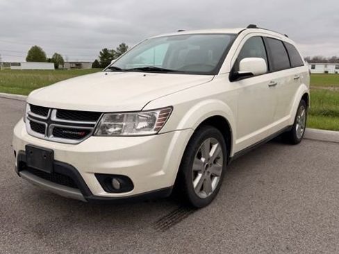 Used 2013 Dodge Journey Crew FWD image 1