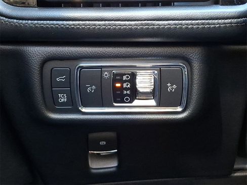 Used 2022 Lincoln Nautilus Reserve w/ Cargo Utility Package image 25