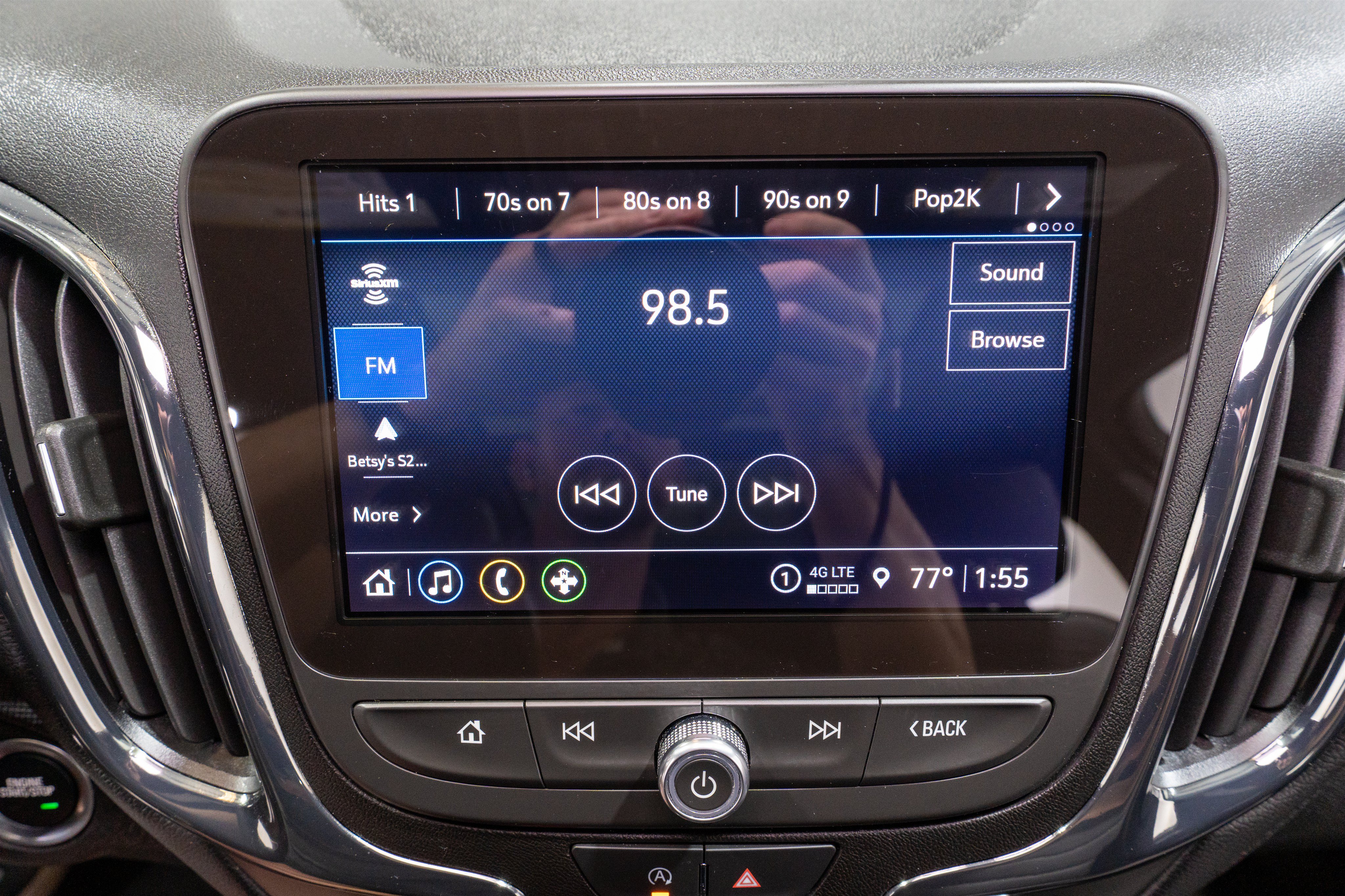 Used 2024 Chevrolet Equinox RS w/ RS Leather Package FWD image 19