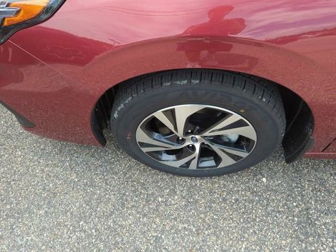 Certified 2025 Subaru Legacy Premium AWD/4WD image 34