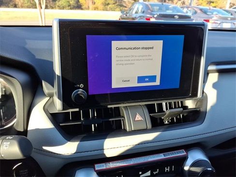 New 2025 Toyota RAV4 XLE w/ Convenience Package image 16