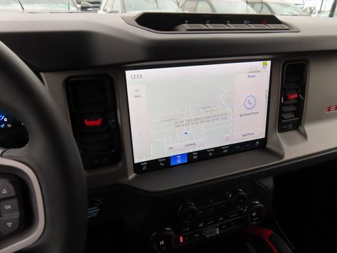 New 2025 Ford Bronco Big Bend w/ Black Diamond Package image 11