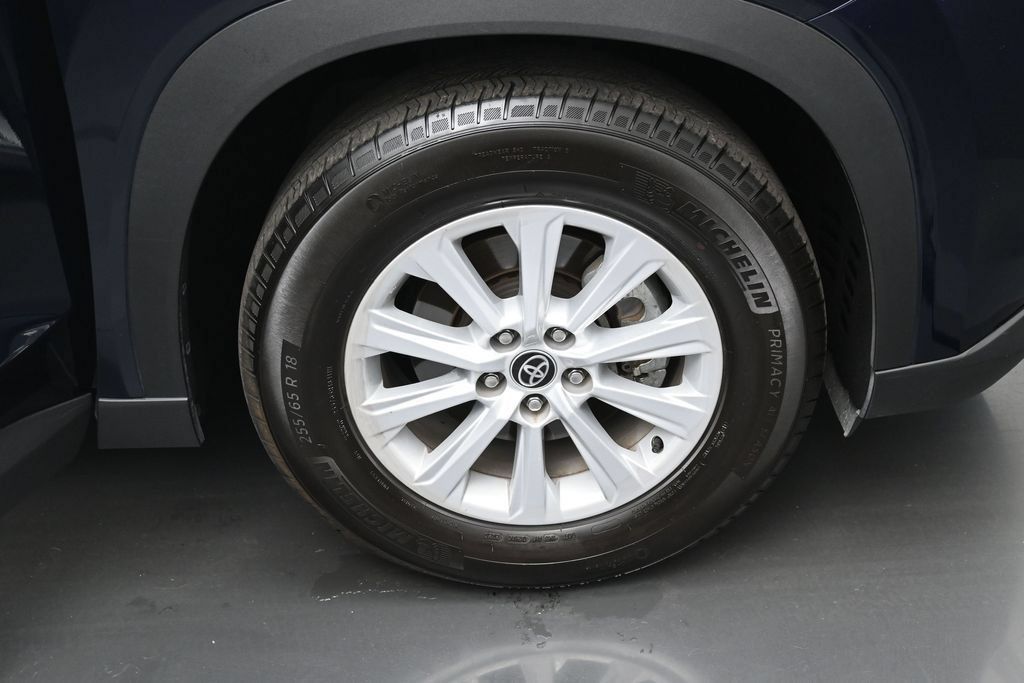 Certified 2024 Toyota Grand Highlander AWD image 39