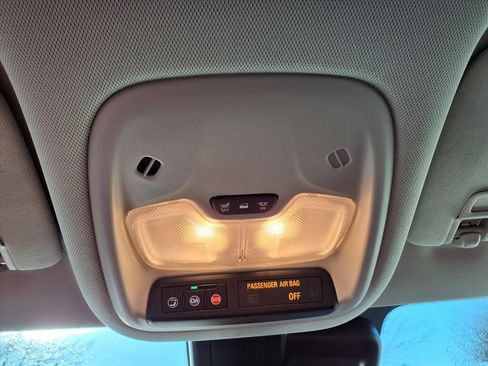 Used 2025 Chevrolet TrailBlazer LT image 16