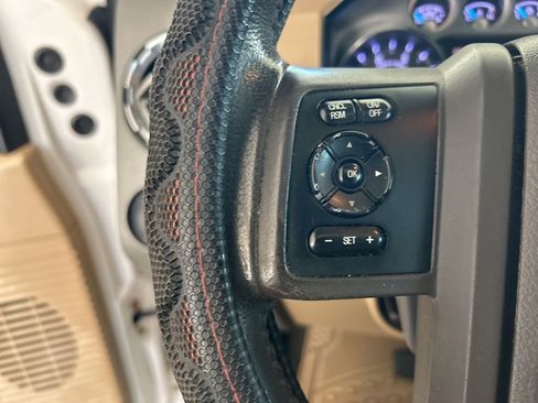 Used 2011 Ford F250 Lariat w/ Lariat Ultimate Pkg image 50