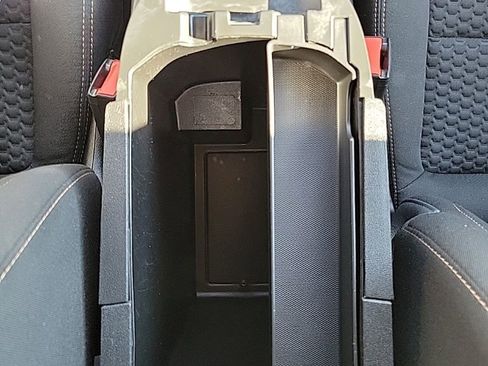 Used 2020 GMC Terrain SLE image 40