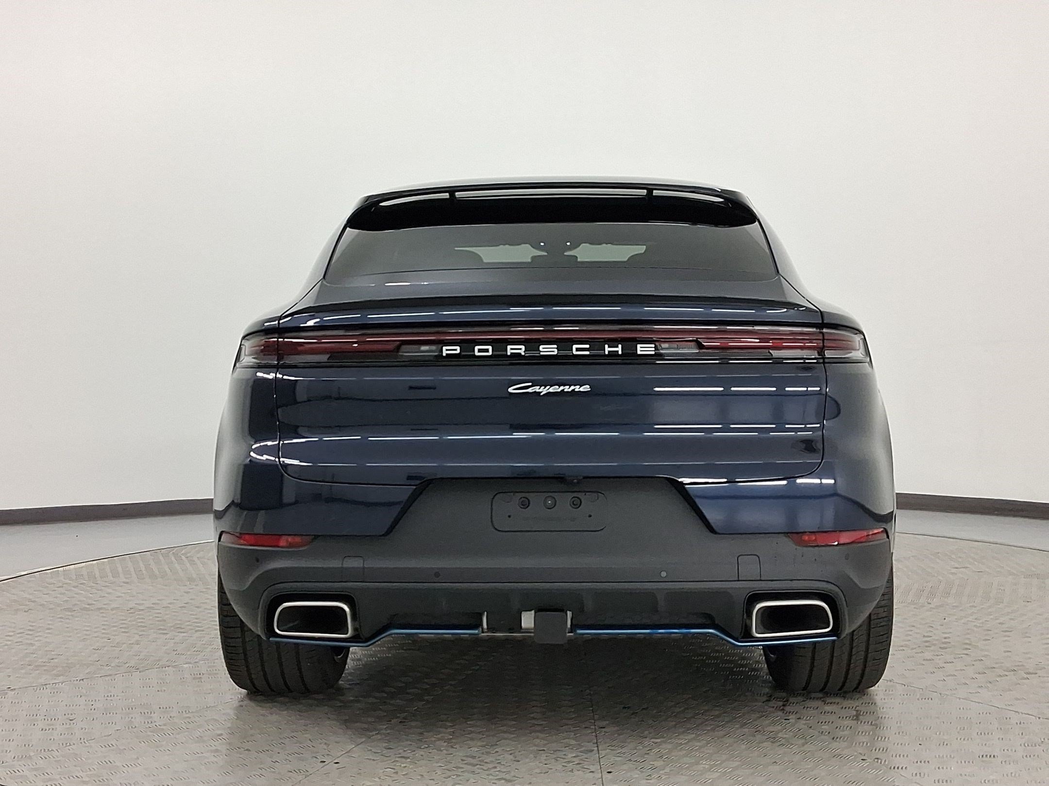 Used 2026 Porsche Cayenne Coupe AWD/4WD image 10