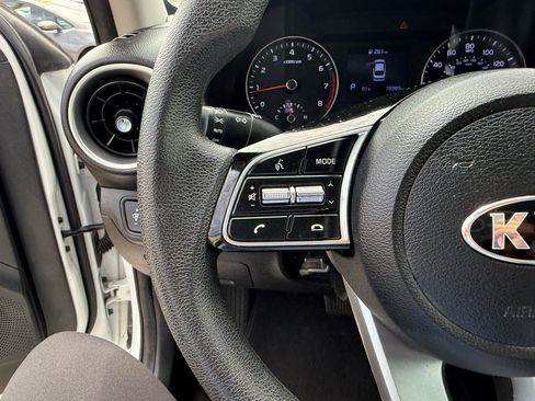 Used 2021 Kia Forte LXS image 15